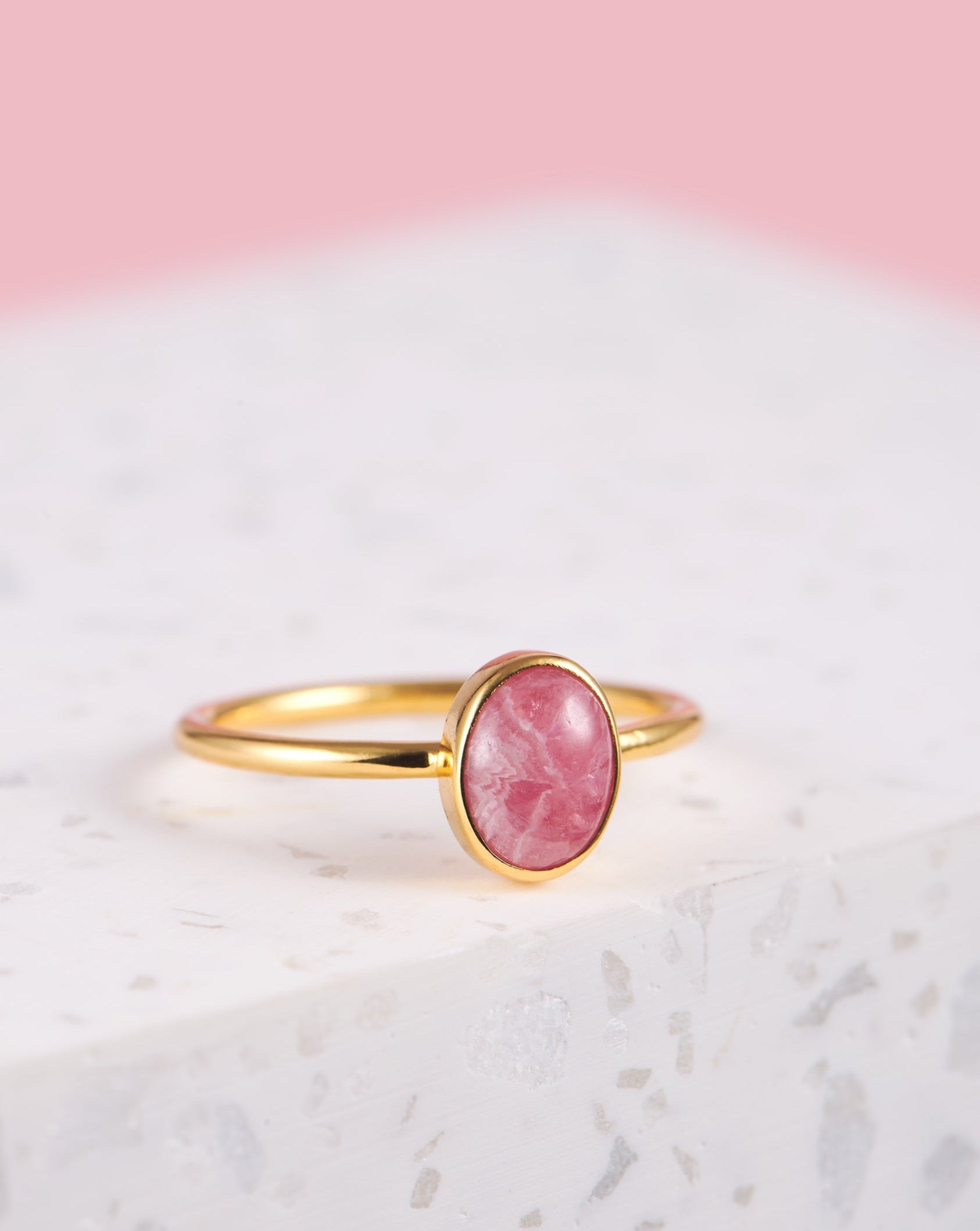 Rhodochrosit Ring | Ring mit rosanem Stein | Handgemachter  Schmuck aus Bali | Klassischer Ring mit Stein