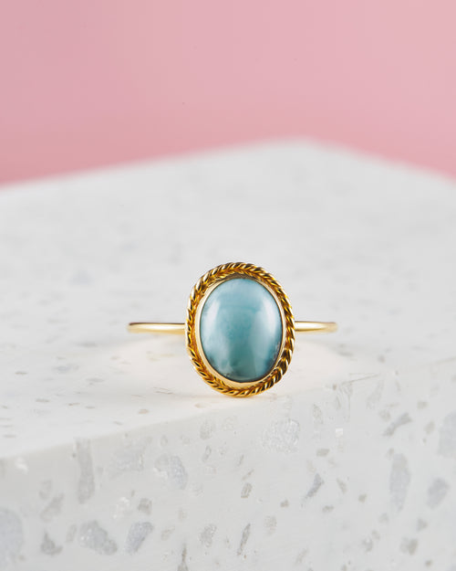 Handgemachter Ring im Boho Look | 925 Silber & 5 Mikron Vergoldung | Larimar Stein | Fair und umweltschonend auf Bali handgefertigt | VERLAN Jewellery | Fahrfashion