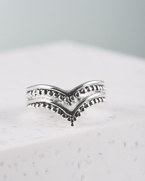 Handgemacht auf Bali - fair & nachhaltig produziert. Boho Ring mit Perlen im Balilook | 925 Silber - wasserfest | Handmade in Bali | VERLAN Jewellery | Entdecke unsere handgemachten Ketten, Ringe & Ohrringe