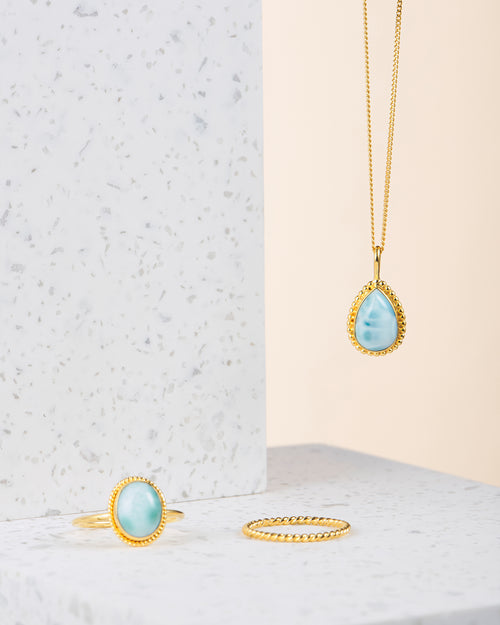 Handgemachtes Schmuck Set im Larimer Steinen | 925 Silber - 5 Mikron Vergoldung | Fair und umweltschonend auf Bali handgefertigt | Larimer Love | VERLAN Jewellery | Fairfashion | Entdecke unseren Schmuck aus Bali