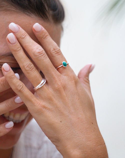 Silber Ring mit Malachit Stein | Ring grüner Stein | Wasserfester Schmuck | 925 Sterling Silber | Schmuck online kaufen | Geschenk für Freundin finden | VERLAN Jewellery