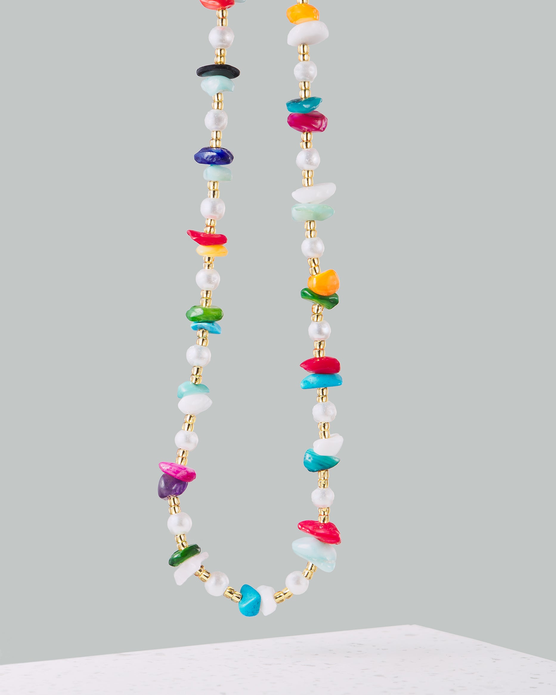 Bunte Kette | Handgemachter Choker mit bunten Perlen und Steinen von VERLAN Jewellery | Flexibel verstellbar mit bunten Steinen | Fair und umweltschonend handmade in Bali