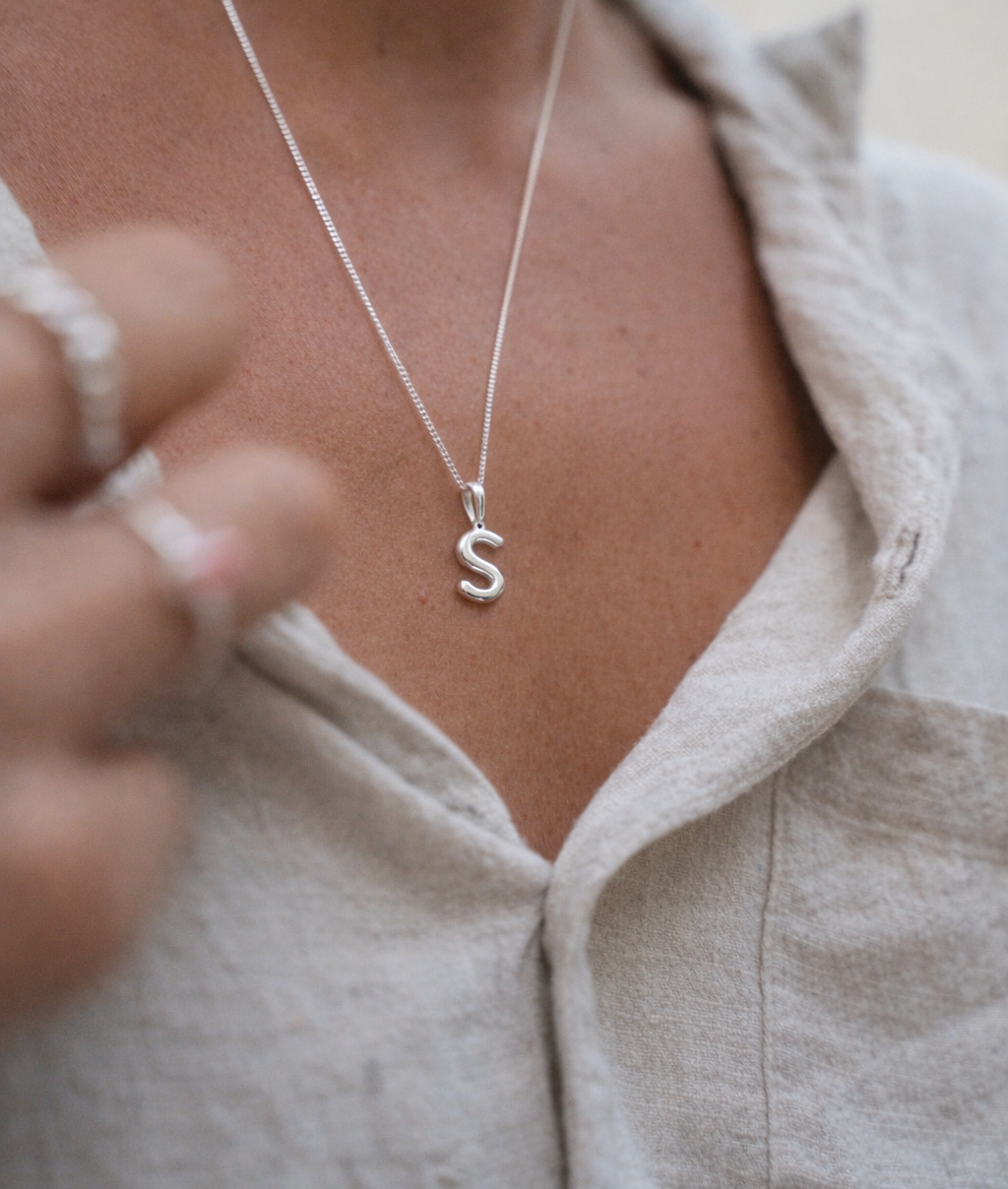 BUBBLE BUCHSTABEN KETTE