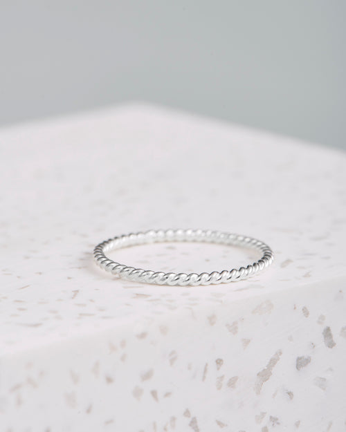 Handmade with love | VERLAN Jewellery | Bali Tales | Fairfashion | Handgemachte Ringe im Boho Look aus Bali | Fair und nachhaltig handgefertigter Schmuck | Sterlingsilber | Travel Feelings | Silberschmuck | Simple Ring