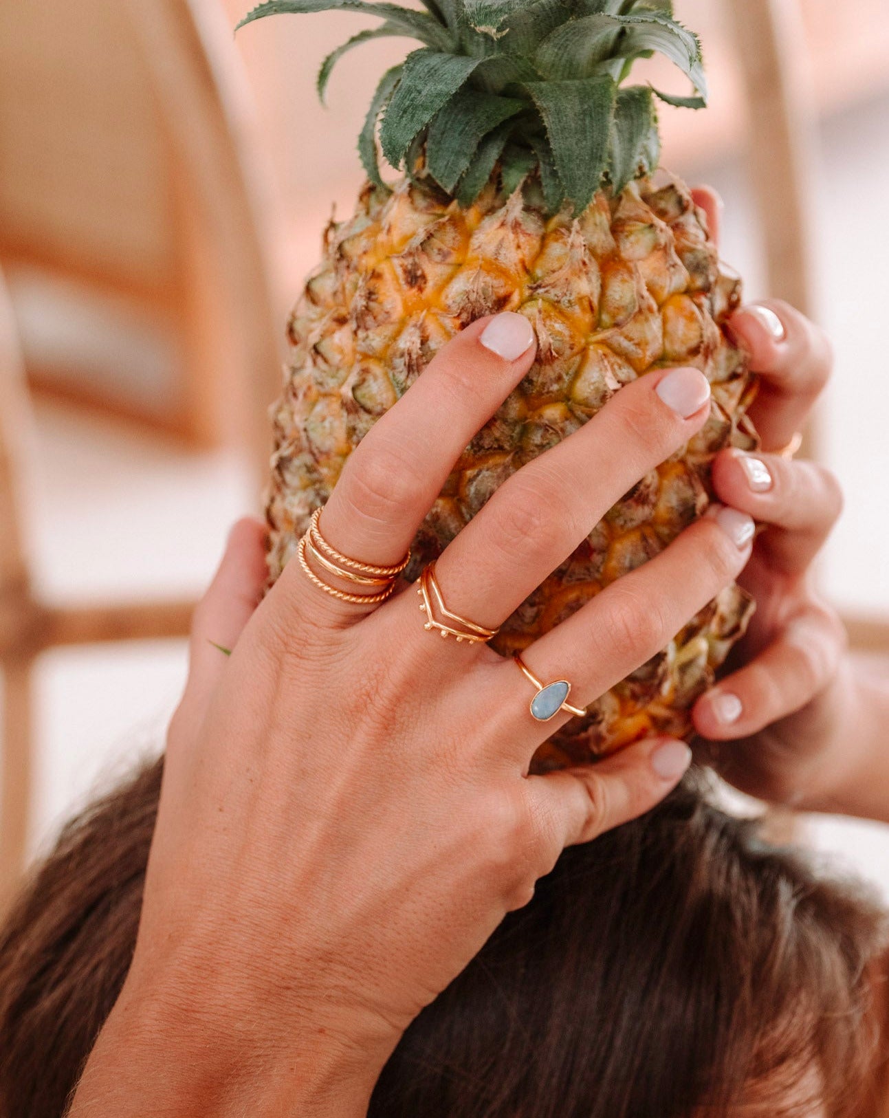 Handmade with love | VERLAN Jewellery | Fairfashion | Handgemachte Ringe im Boho Look aus Bali | Fair und nachhaltig handgefertigter Schmuck | Bali Tales | V-Ring | Sterlingsilber | 22 Karat Vergoldung | Silberschmuck