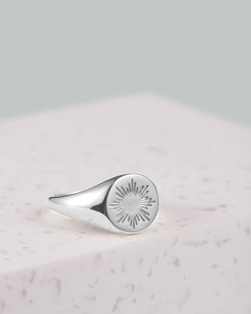Schmuck online-shops | Echt Silber Schmuck - wasserfester Schmuck | Silber Ring | Statement Ring mit Sonne | Ringgrößentabelle | fair und umweltschoned handgemachter Schmuck aus Silber
