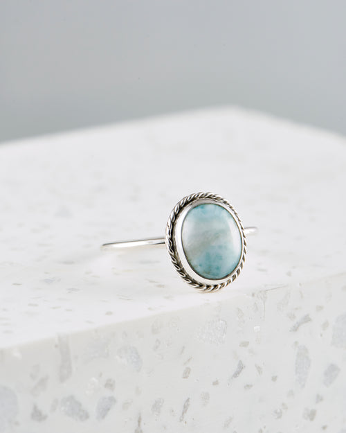 Larimar Ring im Boho Look | Bali Schmuck | fair und umweltschoned | Larimara Schmuck | Handgemachter Schmuck | Echt Silber Ring mit Larimar Stein | Sterling Silber 925 - wasserfester Schmuck | VERLAN Jewellery |  Bali Schmuck online kaufen | Das perfekte Geschenk für Freundin finden bei VERLAN Jewellery