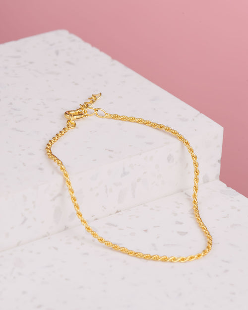 Goldenes eingedrehtes Armband | Brabbelte gold eingedreht | fair und umweltschonend | Handgemachten Schmuck online kaufen | VERLAN Jewellery | Sterling Silber 925 