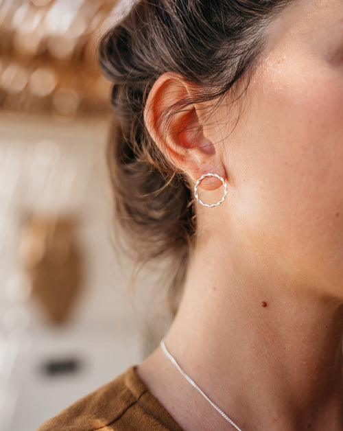 silber Kreis Ohrstecker | Schmuck aus Bali | VERLAN Jewellery | das perfekte Geschenk für Freundin finden | nickelfreier Schmuck