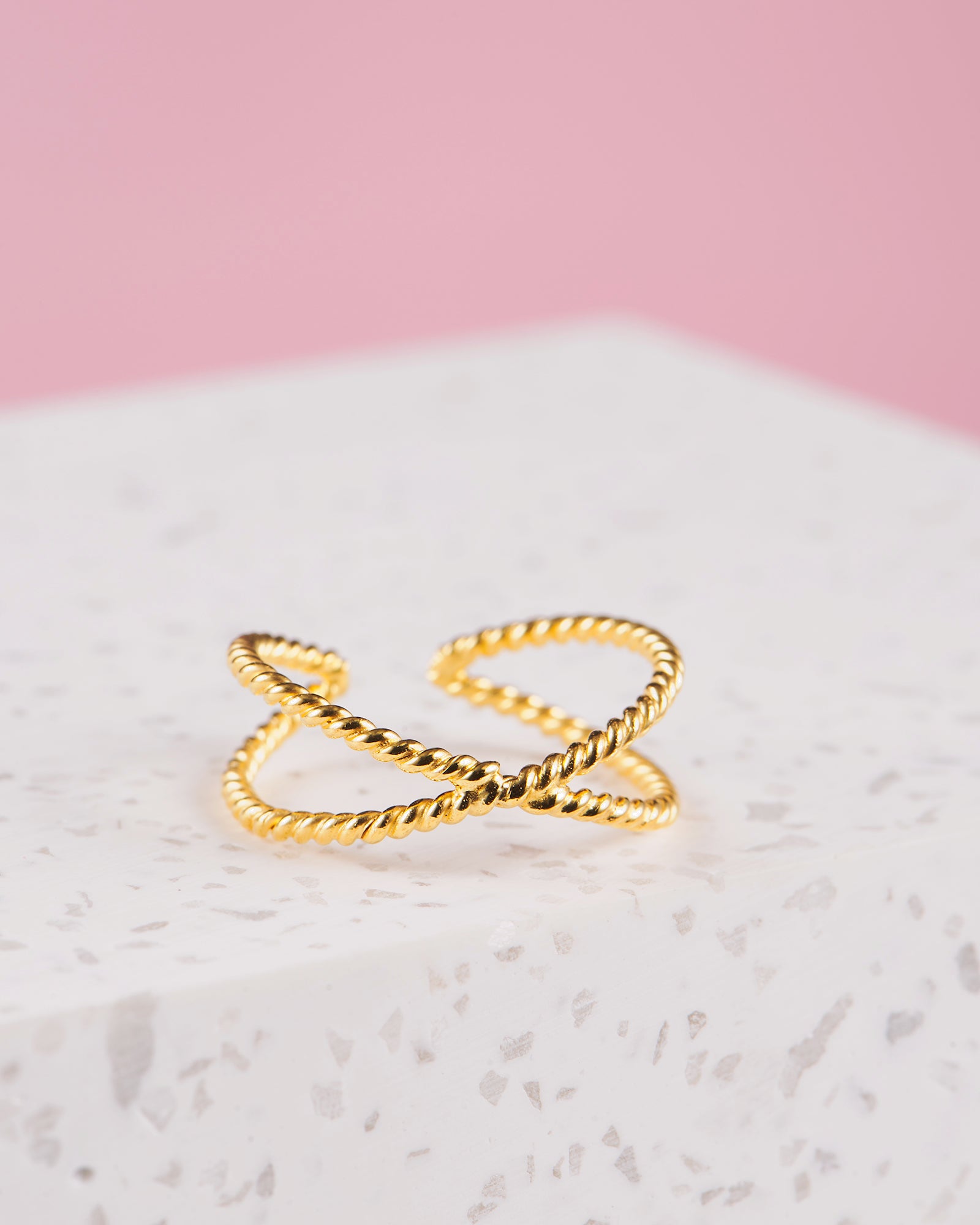 Handmade with love | VERLAN Jewellery | Fairfashion | Handgemachte Ringe im Boho Look aus Bali | Fair und nachhaltig handgefertigter Schmuck | Verstellbarer Ring | Kombi & adjustable Ring | vergoldet